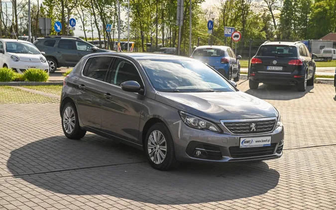 lądek-zdrój Peugeot 308 cena 49900 przebieg: 106371, rok produkcji 2018 z Lądek-Zdrój